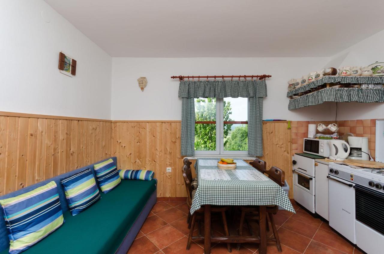 Villa House Nado Pulgarija Cepic Esterno foto