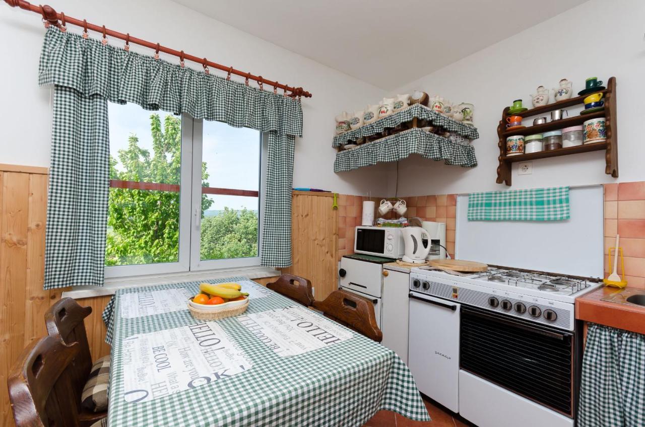 Villa House Nado Pulgarija Cepic Esterno foto