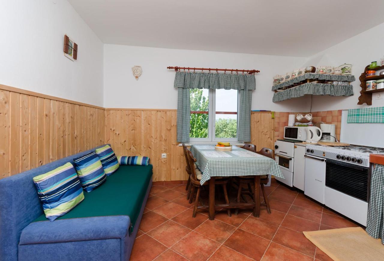 Villa House Nado Pulgarija Cepic Esterno foto